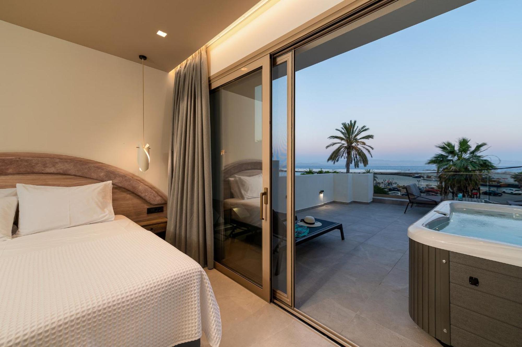 Cove Luxury Suites Agia Galini Екстериор снимка